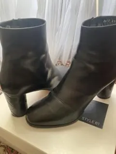 ショートブーツ　STYLE 81 ブラック