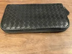 ボッテガヴェネタ イントレチャート　長財布 ラウンドファスナー　ブラック