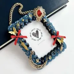 【1253】デコ トレカケース キーホルダー B8 黒 青