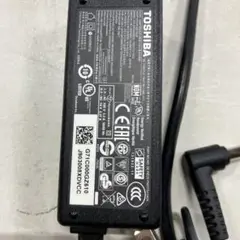 TOSHIBA 電源アダプター G71B00062610 19V