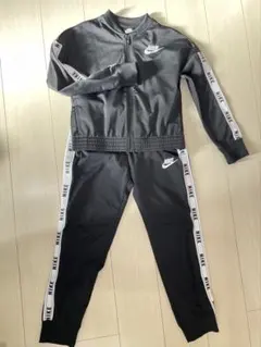 Nike 黒 ジャージセット