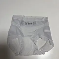 QUEEN ショーツ ホワイト　Mサイズ