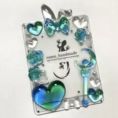 【うさ耳スティック　グリーンブルー】B8 トレカケース　レジン　デコ　硬質ケース