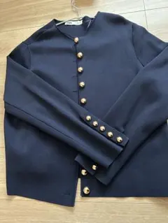 ZARA ネイビー ノーカラージャケット 金ボタン付き