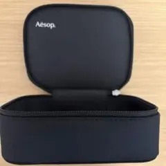 【Aesop】ブラック収納ケース｜化粧ポーチ｜旅行ポーチ兼用のサムネイル