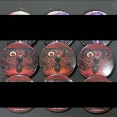 ゆきむら。 缶バッジ 72個 痛バック付き - メルカリ