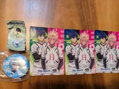 ブルーロック　缶バッチ　氷織羊　カード３枚　くら寿司