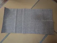16日まで　ストライプ模様の織物マット 約175cm x 88cm 未使用