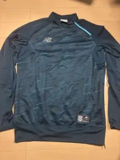 NEW BALANCE KAKUSEI ハイブリット ウォームアップ トップ　M