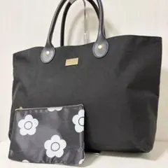 MARY QUANT マリークワント　トートバッグ　黒　デイジー柄裏地　A4可のサムネイル
