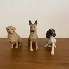 B品(多少の小傷)/犬付きガラステーブル/陶器犬/定価24000円/子犬の置物