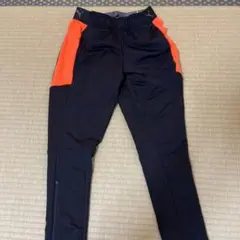 PUMA ジャージズボン 黒/オレンジ 140cm