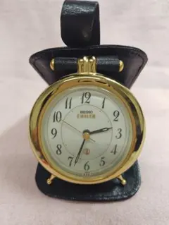 （ちもにーず）新品未使用SEIKOエンブレム 電波時計 HS533W セイコー 掛時計 HS533W (時計) 価格比較 - 価格.com