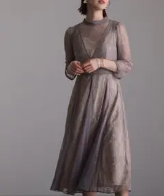 レイヤードラッセルレースドレスワンピース etoll. DorryDoll