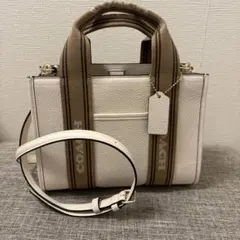 COACH スミストート24 2way ホワイト　美品のサムネイル