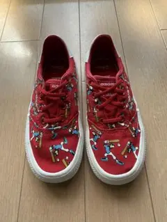 adidas Disney Ortholiteスニーカー 赤