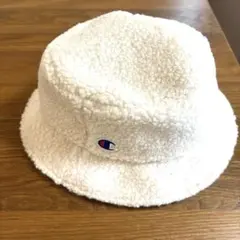Champion アイボリー バケットハット