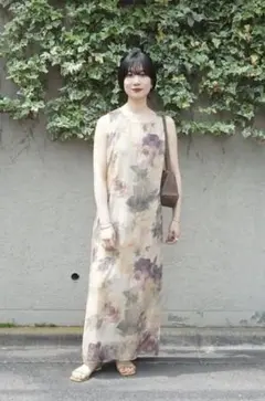 SHENERY フラワーパターンワンピース