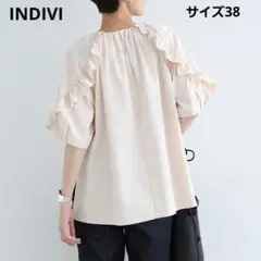 【INDIVI】洗える バックシャン フリルデザインブラウス 38のサムネイル