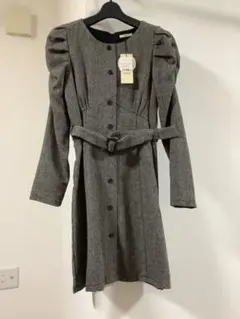 ワンウェイ購入新品未使用ツイードパフスリーブ ウエストベルト付き ワン