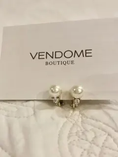 VENDOME BOUTIQUE ツイスト イヤリング - メルカリ