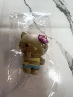 サンリオキャラクターズ　みんなでバカンスフィギュア　ハローキティ