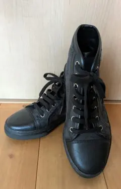 GUCCI ハイカットスニーカー 309532 - メルカリ