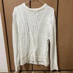 ケーブルニット ニット