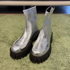 シルバーメタリックハイカットブーツ