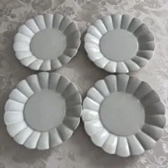 美品】宮田竜司 輪花小鉢 4点セット 白磁 磁器 鉢 - メルカリ