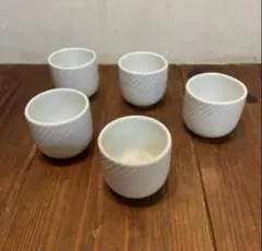 白磁　胴紐　４客　古伊万里　薩摩平佐　平戸焼　ぐい呑み　酒器　まとめ　骨董 白磁 胴紐 4客 古伊万里 薩摩平佐 平戸焼 ぐい呑み 酒器 まとめ 骨董