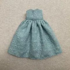 リカちゃんサイズ服　ハンドメイドのサムネイル