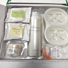 VERNAL エッセンシャルシャワーモイスト トライアル　素肌つるつるセット