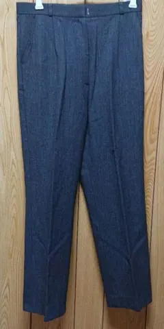 Item thumbnail for item 6b5bfefb-58c6-448f-b74c-d309edcc10f4