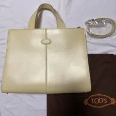 TOD'S（トッズ） ハンドバッグ 2way レザー ショルダー付き