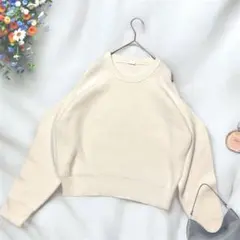 《GU》 ドロップショルダーニット XL アイボリー 肩出し 厚手 ショート丈