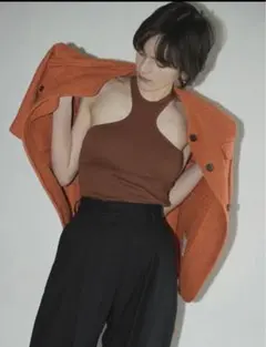 CLANE EDGY CUT TANK TOPS完売品のサムネイル