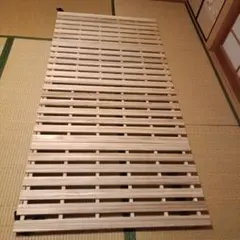 メルカリ最安値☆ 天然木 桐 すのこ ベッド キャスター 付 折りたたみ 収納 キャスター付き すのこベッド」の人気商品一覧 | 安い商品を通販サイト