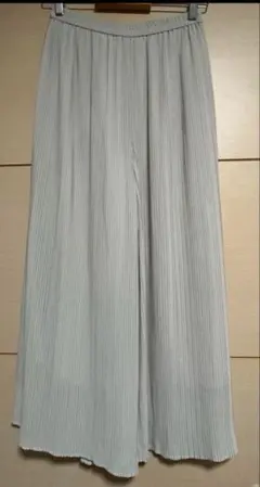 【美シルエット×楽ちん】UNIQLO プリーツワイドパンツ Mサイズ
