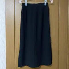ブラックタイトスカート サイドスリット付き