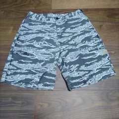 wtapsヒョウ柄ショーツPAWネイバー サイズM 2回だけ着用　美品　激シブ！ wtapsヒョウ柄ショーツPAWネイバー サイズM 2回だけ着用 美品 激シブ