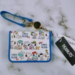 【新品】 スヌーピー バケーション 2つ折り パスケース リール付き 定期入れ