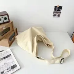 【ビンテージ】ニュースペーパーバッグ　ミリタリー　80s 90s 2025年最新】ニュースペーパーバッグ ヴィンテージの人気