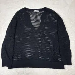 透かし編みトップス　Rose Farm メッシュ　黒 体型カバー　ブラックコーデ