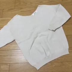 マイストラーダ　ニット　薄手　Vネック