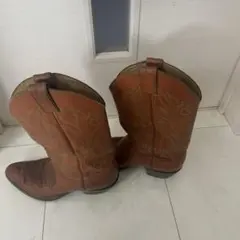 「Justin」ブラウン刺繍ウエスタンブーツ