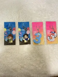TWICE WORLD TOUR 2018 キーホルダー 4個セット