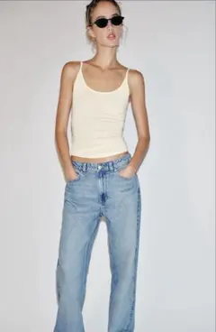 ZARA　スリムストラップトップスのサムネイル
