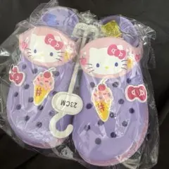 ハローキティ サンダル 23cm パープル　クロックスのサムネイル