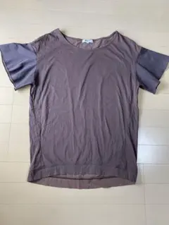 週末削除　ナチュラルビューティーベーシック　Tシャツ　半袖　カーキ　茶　フリル袖
